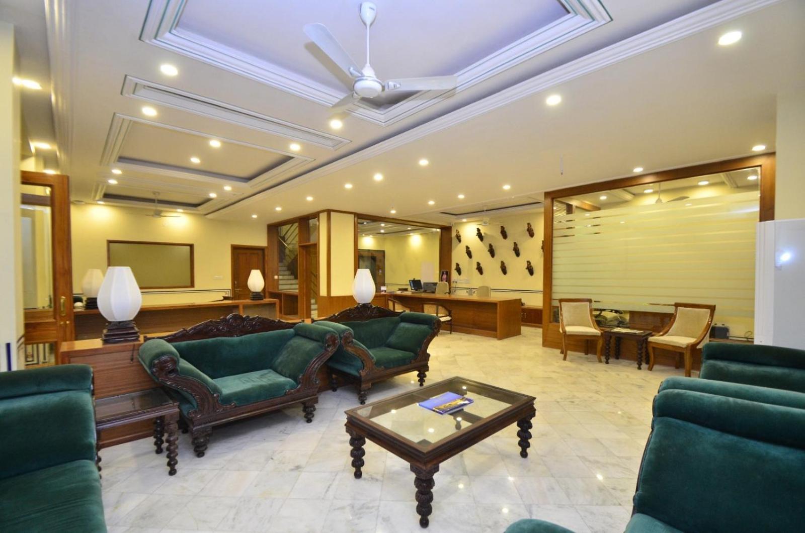 烏代浦 Aaram Mahal By Pachar Group酒店 外观 照片