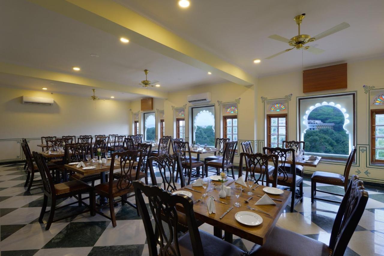 烏代浦 Aaram Mahal By Pachar Group酒店 外观 照片