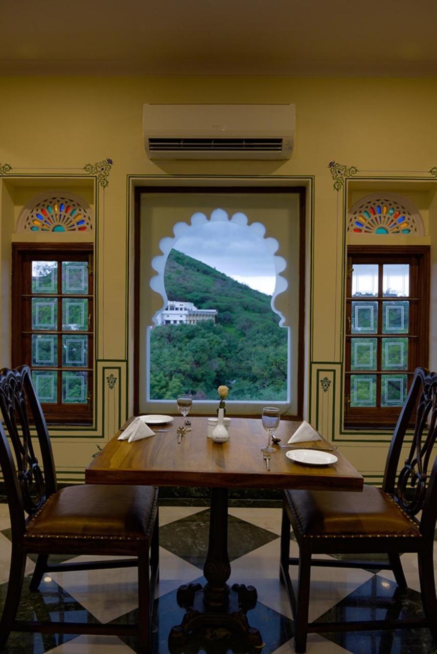 烏代浦 Aaram Mahal By Pachar Group酒店 外观 照片